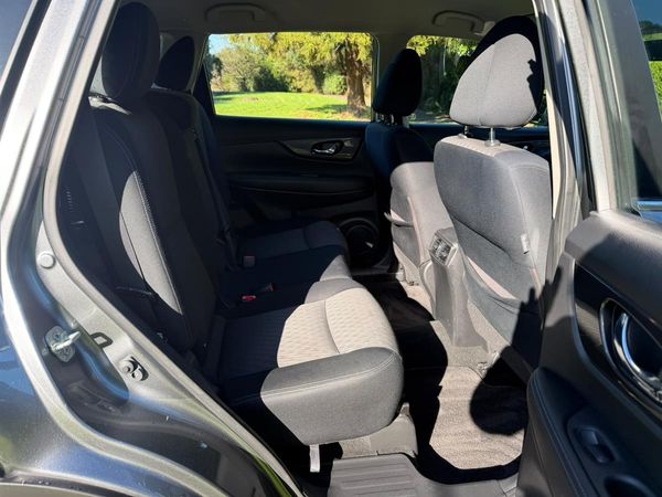 2020 Nissan X-Trail ST 2.5P/6CVT/SW/5DR !! NZ NEW !! Carousel 15