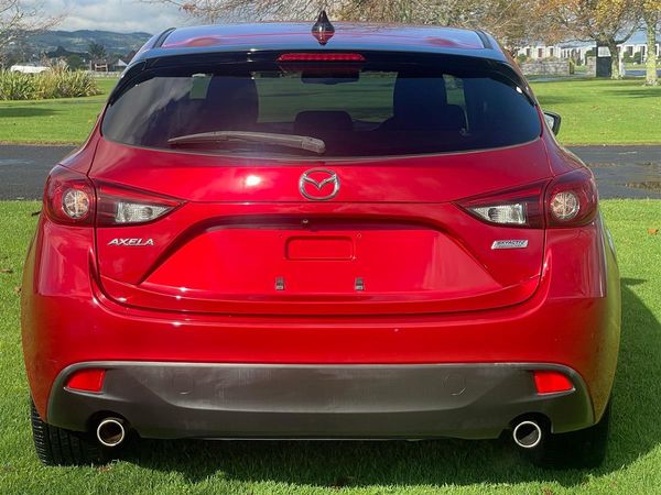 2013 Mazda Axela SKYACTIV !! ONLY DRIVEN 52K KMS !! Carousel 12