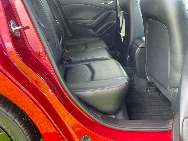 2013 Mazda Axela SKYACTIV !! ONLY DRIVEN 52K KMS !! Carousel 15