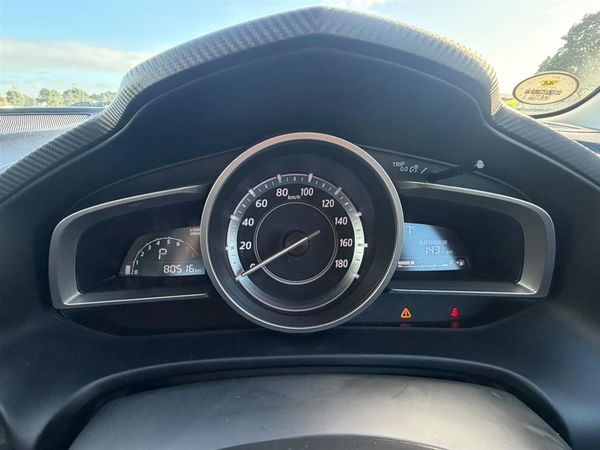 2014 Mazda Axela SKYACTIV !! 2.0 S !! BLACK ALLOYS !! Carousel 9