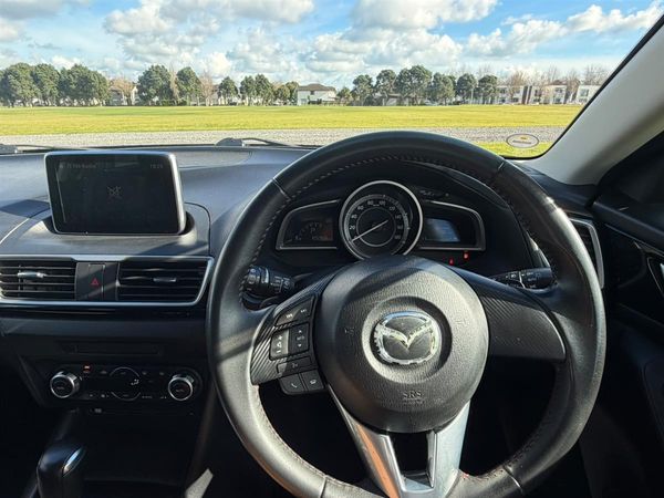 2014 Mazda Axela !! 2.0 S !! BLACK ALLOYS !! Carousel 11