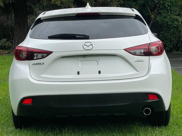 2015 Mazda Axela !! HUD DISPLAY !! BRAND NEW TYRES !! Carousel 6