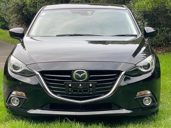 2013 Mazda Axela 2.0 SL !! LEATHER & HEATED SEATS !! Carousel 2
