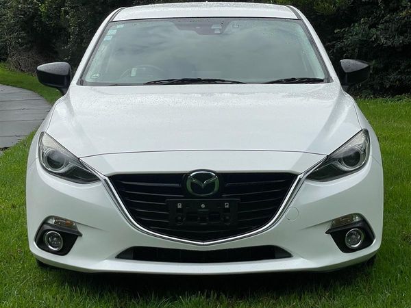 2015 Mazda Axela !! HUD DISPLAY !! BRAND NEW TYRES !! Carousel 2
