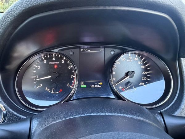 2020 Nissan X-Trail ST 2.5P/6CVT/SW/5DR !! NZ NEW !! Carousel 1