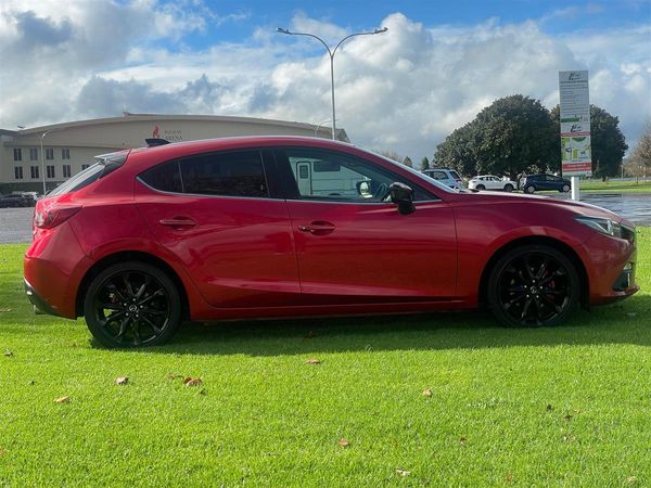 2013 Mazda Axela SKYACTIV !! ONLY DRIVEN 52K KMS !! Carousel 10