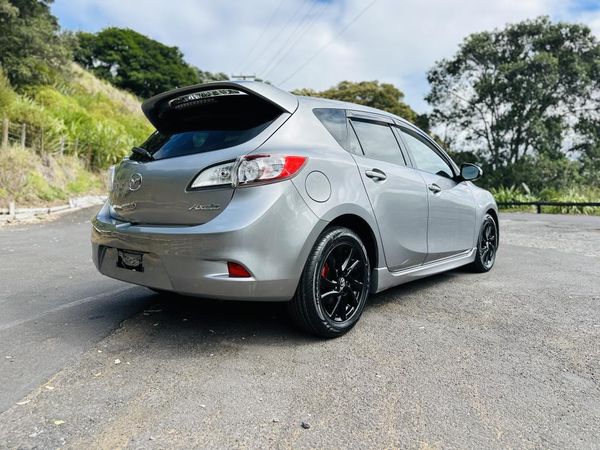 2013 Mazda Axela SPORTS !! ALL NEW TYERS !! Carousel 6