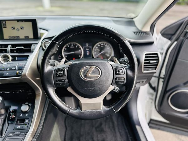 2016 Lexus NX 200t SPORTS !! TOP SPEC !! Carousel 10