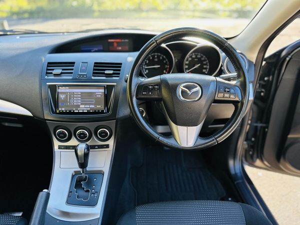 2012 Mazda Axela SPORTS !! STUNNING ALLOYS !! Carousel 11