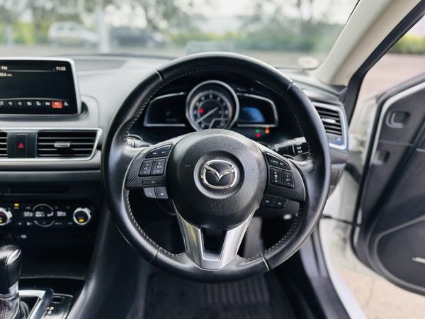 2014 Mazda Axela 20S SPORTS !! TOP SPEC !! Carousel 10