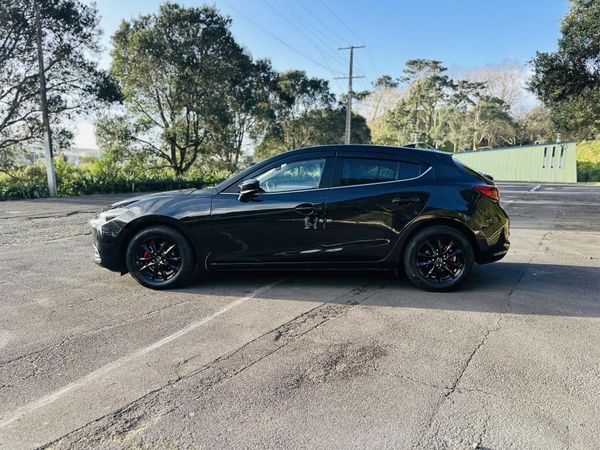 2017 Mazda Axela 15S SPORTS !! HIGH SPEC !! Carousel 4