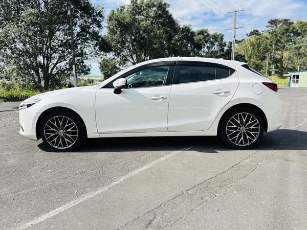 2016 Mazda Axela SPORTS !! HIGH SPEC !! Carousel 3