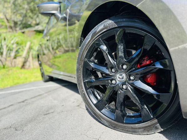 2014 Mazda Axela 20S SPORTS !! STUNNING ALLOYS !! Carousel 19