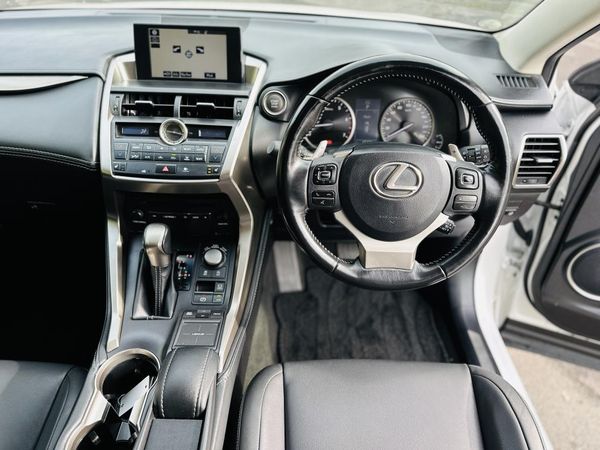 2016 Lexus NX 200t SPORTS !! TOP SPEC !! Carousel 11