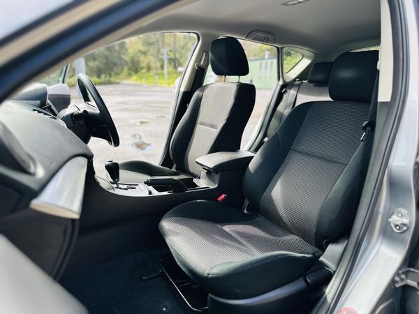 2013 Mazda Axela SPORTS !! SKYACTIVE ENGINE !! Carousel 14