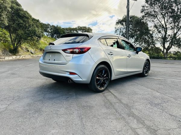 2017 Mazda Axela 15S SPORTS !! HIGH SPEC !! Carousel 6
