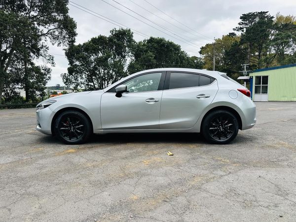 2017 Mazda Axela 15S SPORTS !! TOP SPEC !! Carousel 3