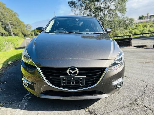 2014 Mazda Axela 20S SPORTS !! STUNNING ALLOYS !! Carousel 1