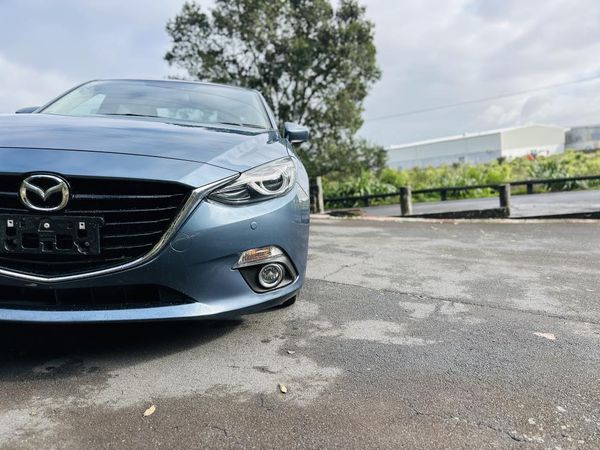 2014 Mazda Axela HYBRID !! HIGH SPEC !! Carousel 8