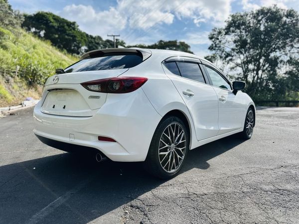 2016 Mazda Axela SPORTS !! HIGH SPEC !! Carousel 6