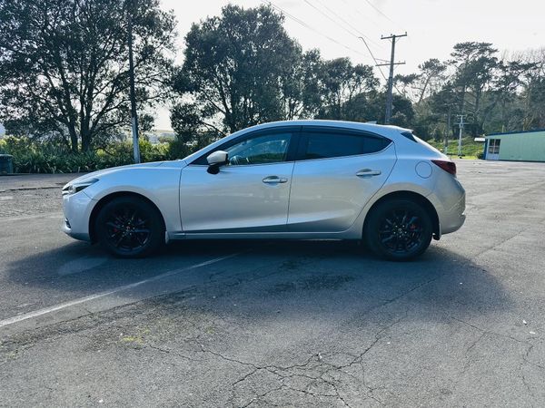 2017 Mazda Axela 15S SPORTS !! TOP SPEC !! Carousel 3
