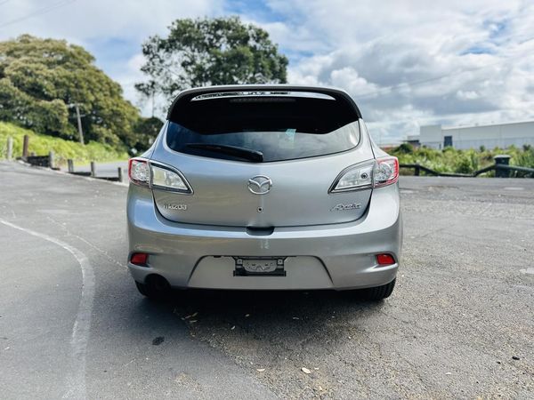 2013 Mazda Axela SPORTS !! ALL NEW TYERS !! Carousel 5