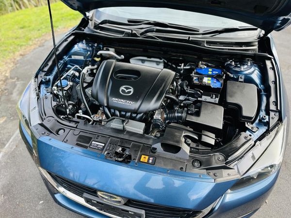 2016 Mazda Axela SPORTS !! SKYACTIVE ENGINE !! Carousel 18