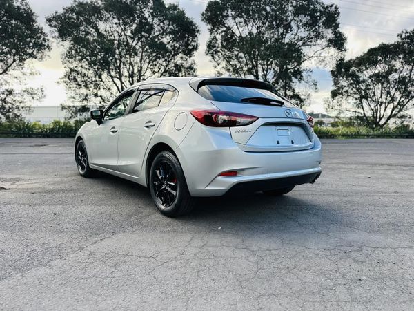 2017 Mazda Axela 15S SPORTS !! HIGH SPEC !! Carousel 4