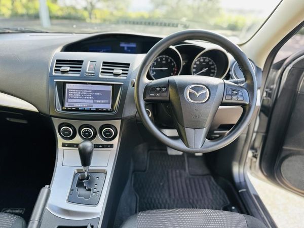 2012 Mazda Axela SPORTS !! STUNNING ALLOYS !! Carousel 11