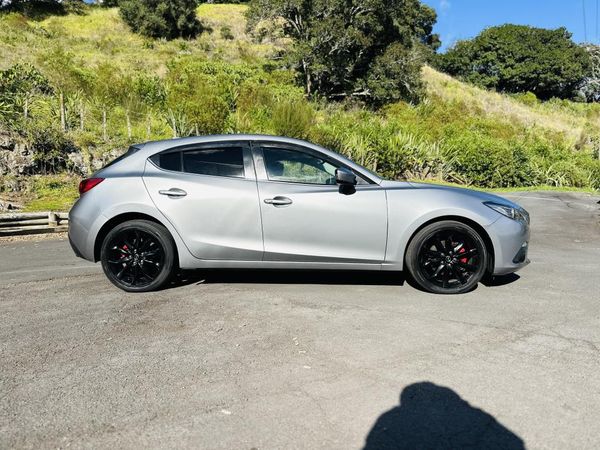 2014 Mazda Axela 20S SPORTS !! HIGH SPEC !! Carousel 7