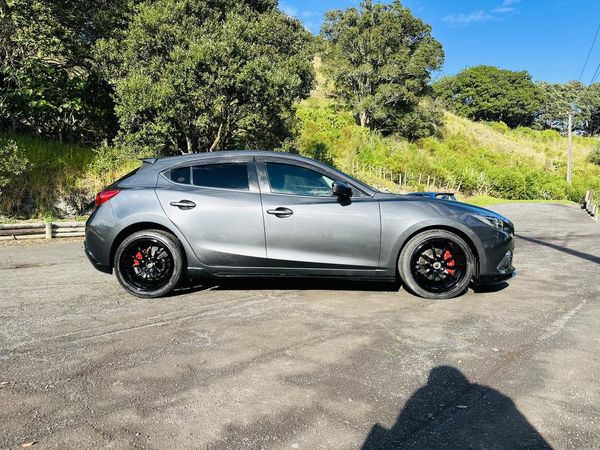 2014 Mazda Axela 20S SPORTS !! HIGH SPEC !! Carousel 7