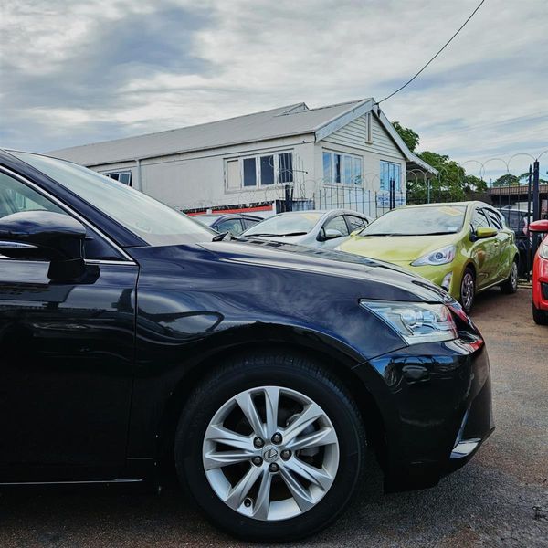 2014 Lexus CT 200h HYBRID Carousel 7