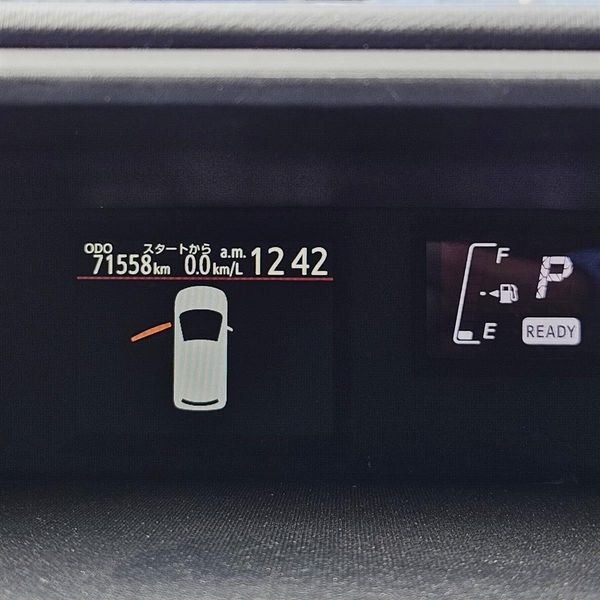 2015 Toyota Aqua HYBRID G SPEC LOW KMS Carousel 15