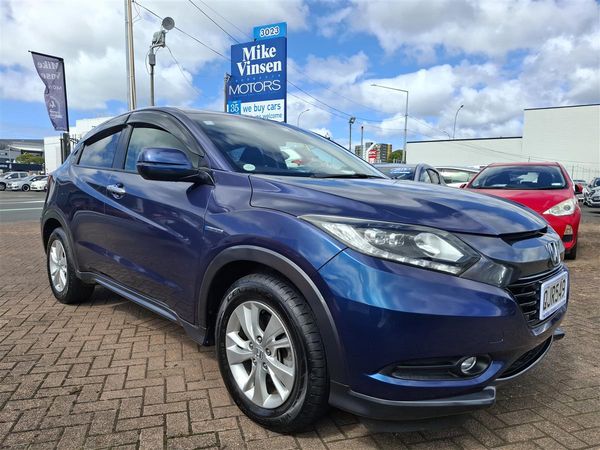 2014 Honda Vezel HYBRID CRUISE CONTROL REVERSE CAMERA BLUETOOTH AUDIO MULTI AIRBAGS ECO / SPORTS MODE FACTORY ALLOYS DASH CAM BREAK HOLD TRACTION CONTROL