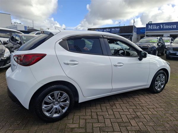 2019 Mazda Demio 15s SKYACTIV LANE ASSIST BLIND SPOT MONITORING I-STOP TRACTION CONTROL BLUETOOTH PARKING SENSORS MULTI AIRBAGS SPORTS MODE ISOFIX USB/AUX PORTS Carousel 5