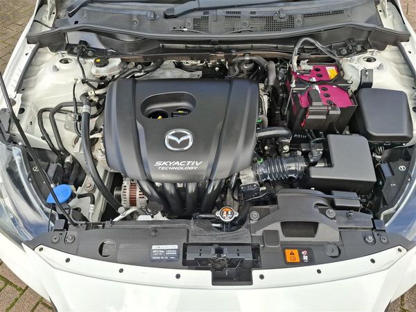 2019 Mazda Demio 15s SKYACTIV LANE ASSIST BLIND SPOT MONITORING I-STOP TRACTION CONTROL BLUETOOTH PARKING SENSORS MULTI AIRBAGS SPORTS MODE ISOFIX USB/AUX PORTS Carousel 7