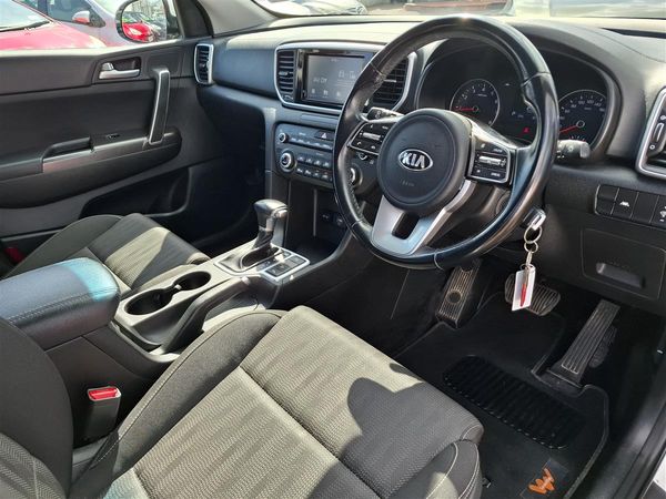 2019 Kia Sportage URBAN LX NZ NEW CRUISE CONTROL APPLE CARPLAY / ANDROID AUTO BLUETOOTH LANE ASSIST REVERSE CAMERA MULTI AIRBAGS PARKING SENSORS DRIVE MODES USB PORT FACTORY ALLOYS Carousel 10