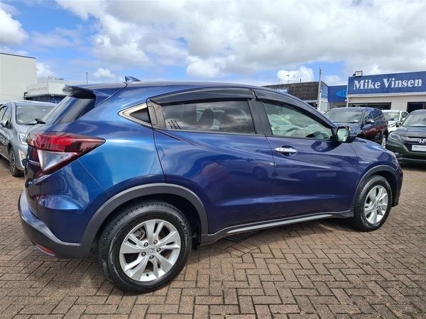 2014 Honda Vezel HYBRID CRUISE CONTROL REVERSE CAMERA BLUETOOTH AUDIO MULTI AIRBAGS ECO / SPORTS MODE FACTORY ALLOYS DASH CAM BREAK HOLD TRACTION CONTROL Carousel 5