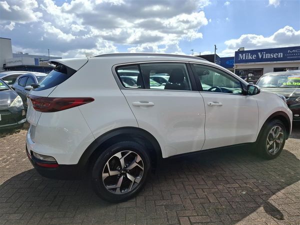 2019 Kia Sportage URBAN LX NZ NEW CRUISE CONTROL APPLE CARPLAY / ANDROID AUTO BLUETOOTH LANE ASSIST REVERSE CAMERA MULTI AIRBAGS PARKING SENSORS DRIVE MODES USB PORT FACTORY ALLOYS Carousel 5