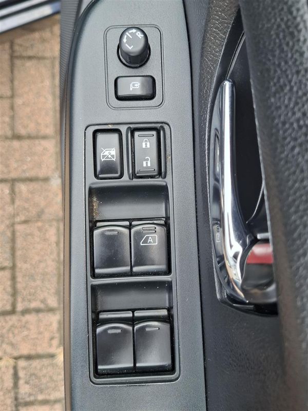 2013 Subaru Impreza AWD EYESIGHT MODEL PUSH START ADAPTIVE CRUISE CONTROL LANE ASSIST PRE CRASH WARNING BLUETOOTH AUDIO REVERSE CAMERA FACTORY ALLOYS AUTO STOP Carousel 16