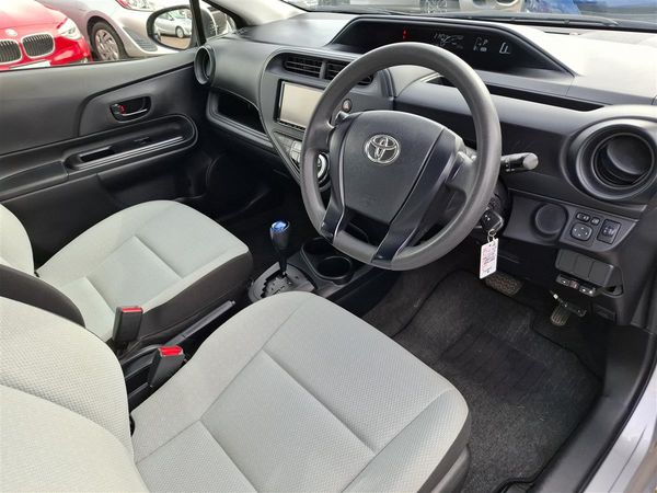 2017 Toyota Aqua IMMOBILISER BLUETOOTH AUDIO REVERSE CAMERA DASH CAM ALLOYS ISOFIX Carousel 9