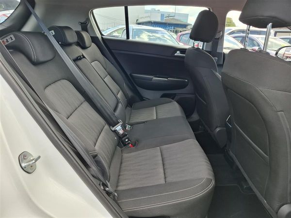 2019 Kia Sportage URBAN LX NZ NEW CRUISE CONTROL APPLE CARPLAY / ANDROID AUTO BLUETOOTH LANE ASSIST REVERSE CAMERA MULTI AIRBAGS PARKING SENSORS DRIVE MODES USB PORT FACTORY ALLOYS Carousel 11