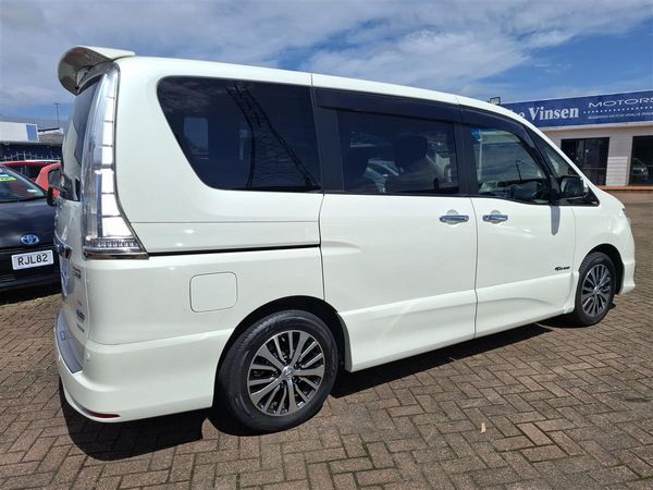 2014 Nissan Serena HYBRID CRUISE CONTROL 360 CAM EMERGENCY BREAKING PRE-CRASH SENSOR LANE ASSIST AUTO STOP 2 POWER SLIDING DOORS PARKING SENSORS ECO MODE FACTORY ALLOYS Carousel 5