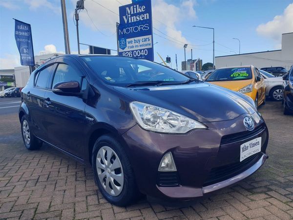 2014 Toyota Aqua PUSH START LOW 49 KMS ECO/EV MODE ISOFIX