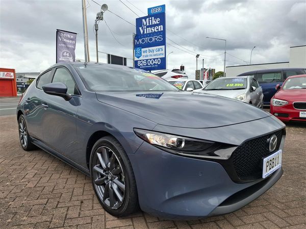 2022 Mazda 3 GTX 2.5 NZ NEW ADAPTIVE CRUISE MAPS MULTI AIRBAGS BLIND SPOT WARNING REVERSE CAMERA BLUETOOTH USB PORTS ISTOP