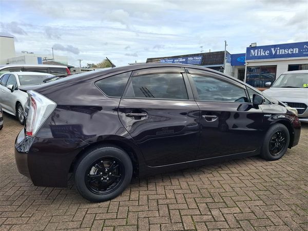 2015 Toyota Prius CRUISE CONTROL MULTI AIRBAGS ALPINE STEREO / BLUETOOTH REVERSE CAMERA DRIVE MODES ELECTRIC DRIVER SEAT DASH CAM Carousel 5