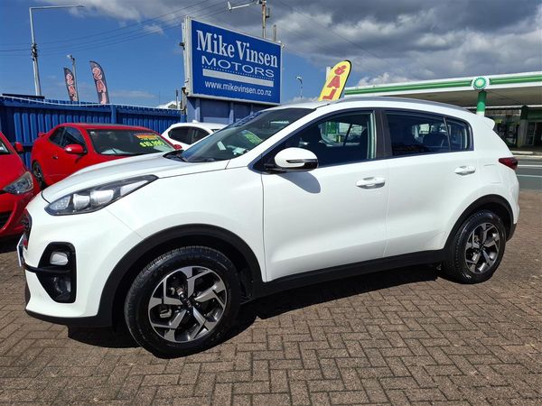 2019 Kia Sportage URBAN LX NZ NEW CRUISE CONTROL APPLE CARPLAY / ANDROID AUTO BLUETOOTH LANE ASSIST REVERSE CAMERA MULTI AIRBAGS PARKING SENSORS DRIVE MODES USB PORT FACTORY ALLOYS Carousel 2