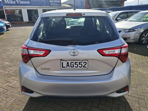 2017 Toyota Yaris GX NZ NEW NEW WOF / 6 MONTHS REGO CRUISE CONTROL MULTI AIRBAGS LANE ASSIST PRE-CRASH SENSOR AUTO HEADLIGHTS BLUETOOTH REVERSE CAMERA USB/AUX PORTS Carousel 4