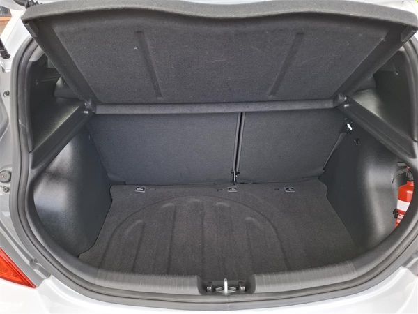 2019 Hyundai Accent NZ NEW LOW 40 KMS BLUETOOTH REVERSE CAMERA MULTI AIRBAGS AUX / USB PORTS Carousel 6