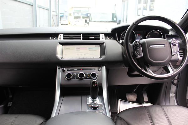 2018 Land Rover Range Rover Sport HSE Diesel Carousel 12